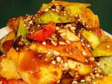 Rujak Buah (Indonesische Pittige Fruitsalade)