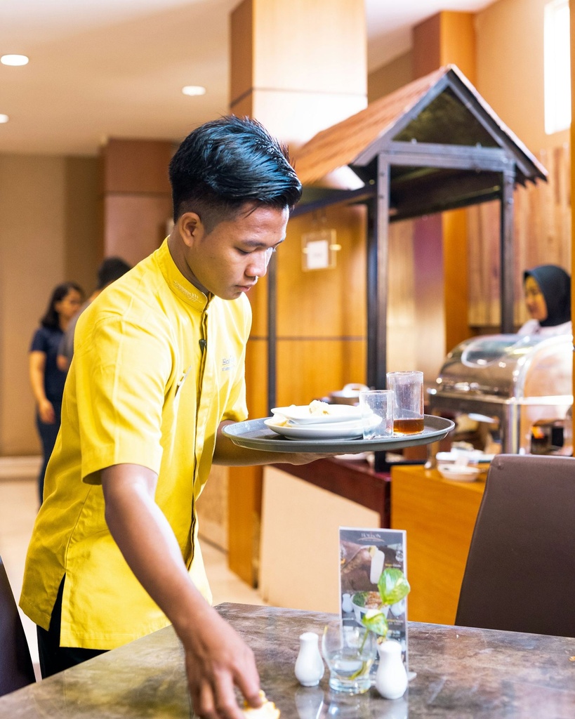 Service & Buffetassistentie